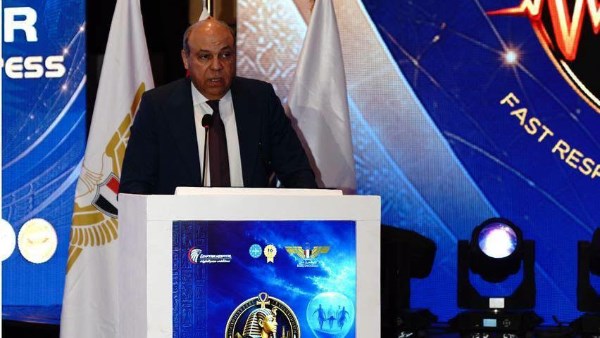 وزير الطيران المدني