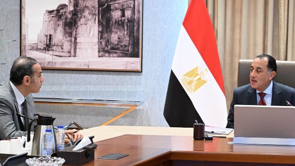 رئيس مجلس الوزراء