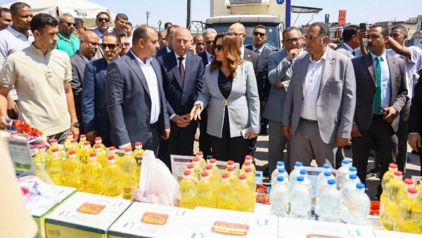 وزيرة التنمية المحلية والبيئة