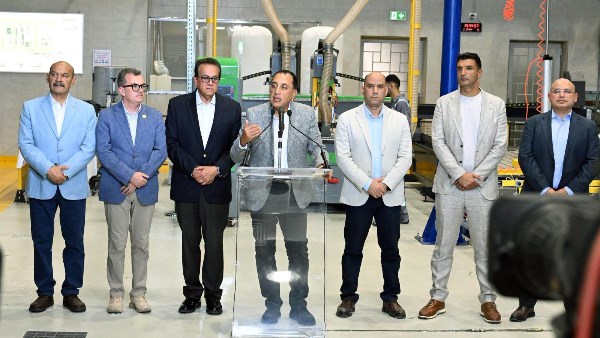 رئيس مجلس الوزراء