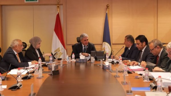 وزير السياحة 