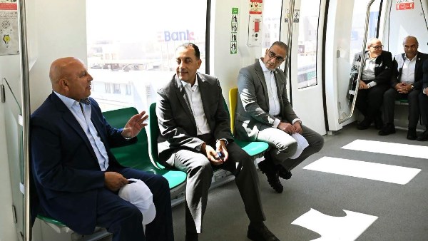 رئيس مجلس الوزراء