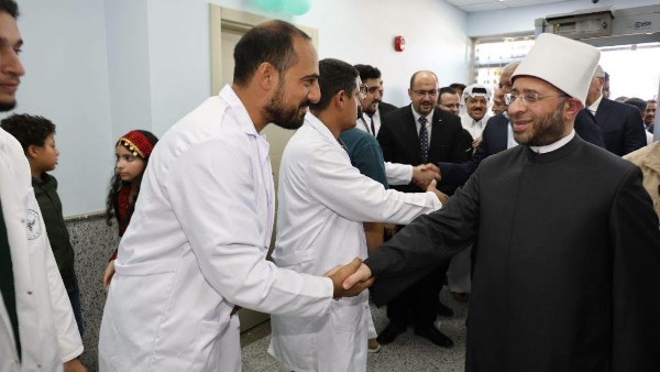 الدكتور أسامة الأزهري