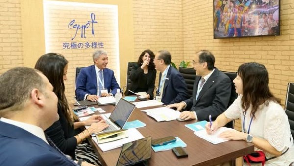 وزير السياحة