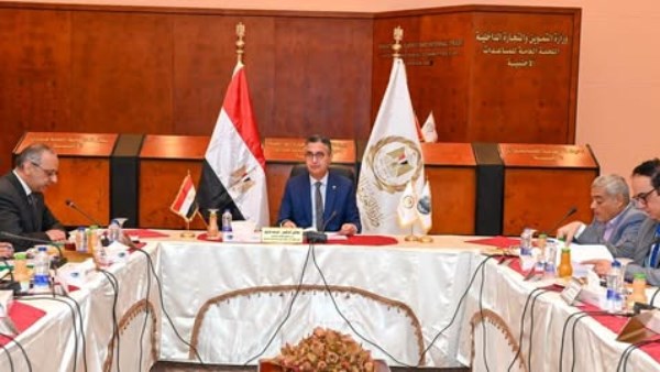 وزير التموين