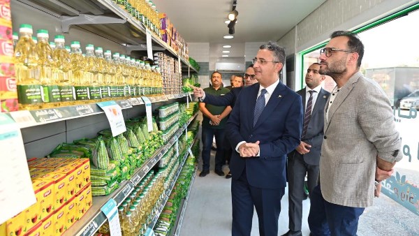وزير التموين 