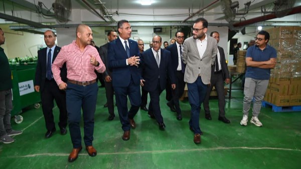وزير التموين 